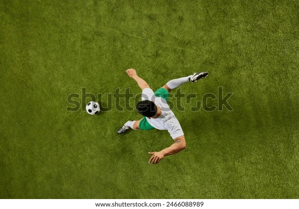 《胜利女神》国服艾玛新时装战斗演示 尺度不小官方打码